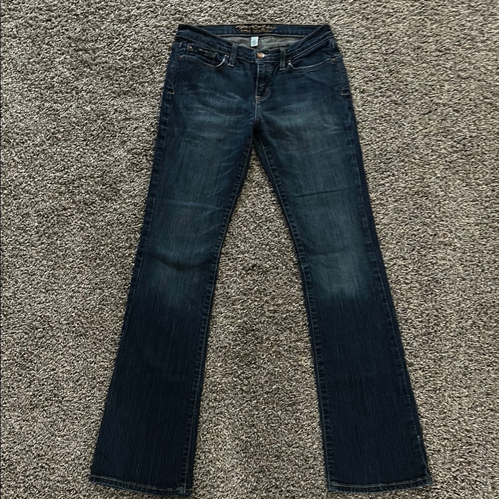 Blue Boot Cut Jeans with Fading and Classic Denim Style